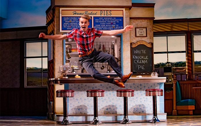 Joe Sugg joins Waitress cast